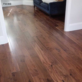 Fitting narrow oak boards engineered in London by Fin Wood #CraftedForLife #CraftedForLife