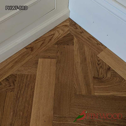 Parquet Herringbone wood flooring with border by Fin Wood Ltd London #CraftedForLife #CraftedForLife