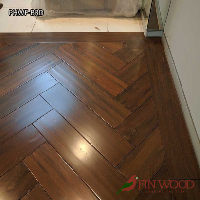 Parquet Herringbone wood flooring with border by Fin Wood Ltd London #CraftedForLife #CraftedForLife